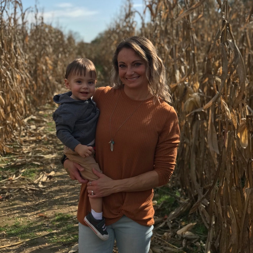 Meet your Posher, Michele